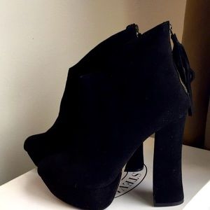 Steve Madden Suede Heeled Booties